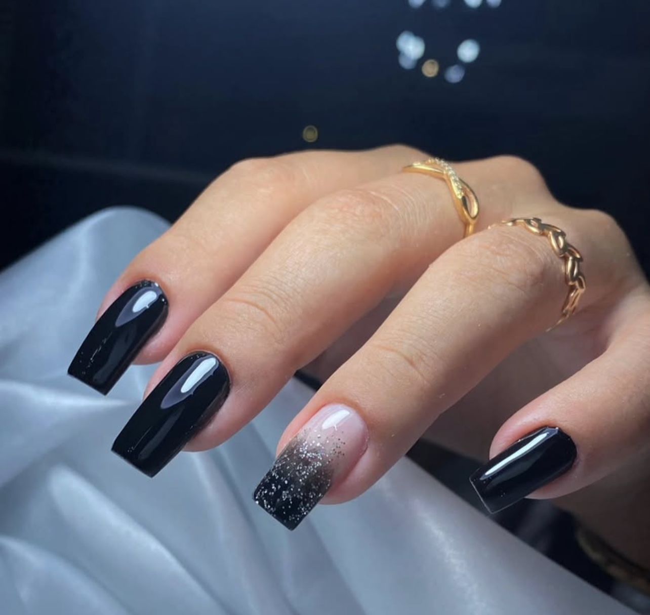 Alongamento em gel nas unhas